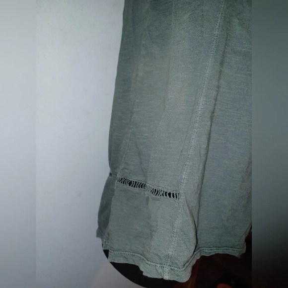 A Sonoma Eyelet Lace Olive Green Tank Top Blouse - Picture 5 of 6